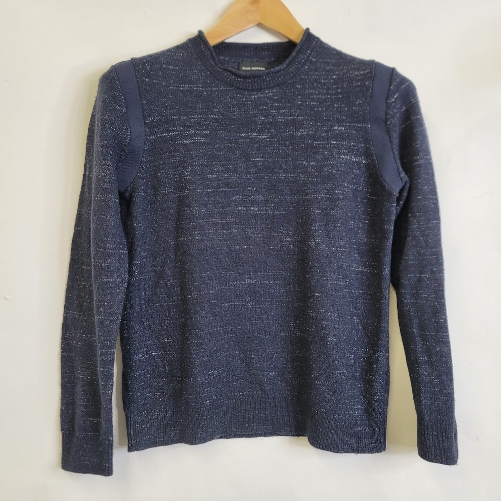 Club Monaco knit long sleeve pull over